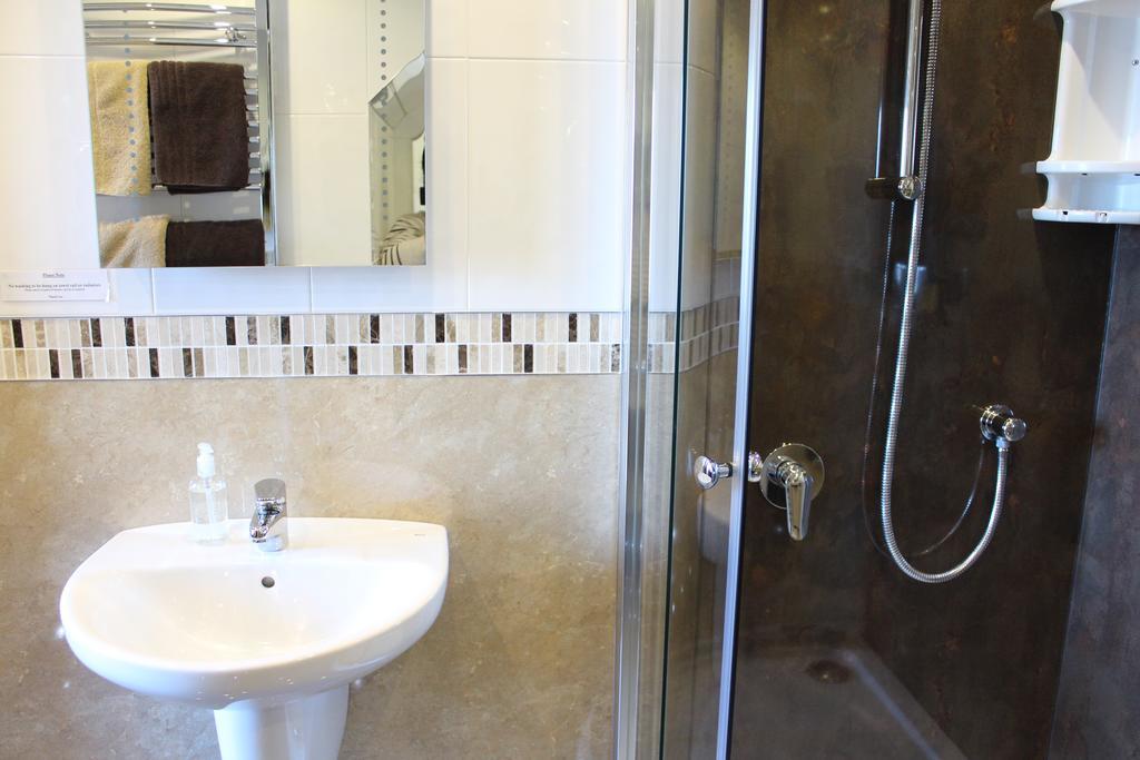 Misty Isle Apartments Ltd - Maol View Кайлакин Стая снимка