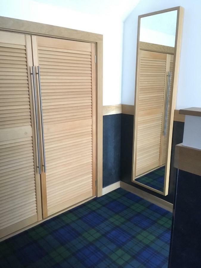 Misty Isle Apartments Ltd - Maol View Кайлакин Екстериор снимка
